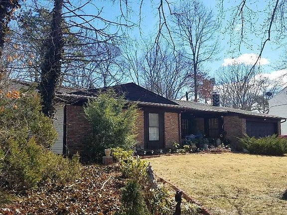 3rd image of 7 Woodbine St