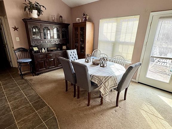 3rd image of 101 Lentz Way