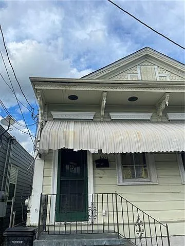 3023 Baudin St — Photo 14