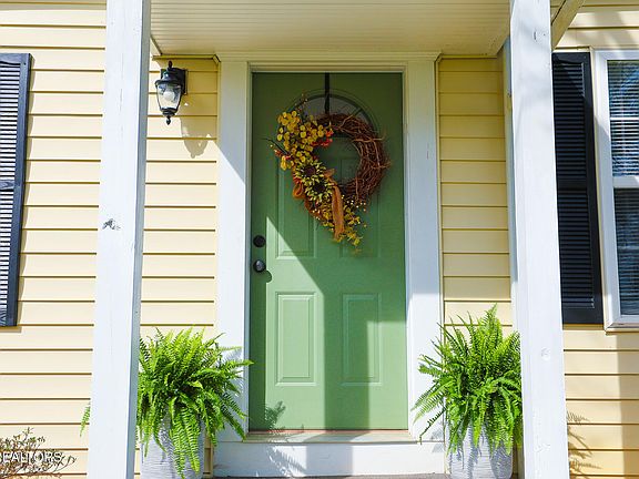 5th image of 8303 Lobelia Ln