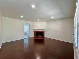 160 Poinsettia Ave, Monrovia, CA 91016