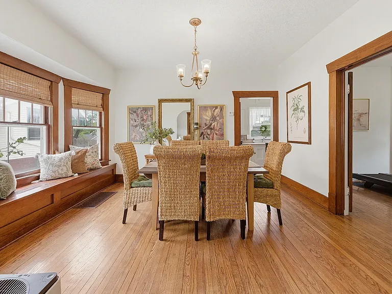 411 N Clifton Ave — Photo 10