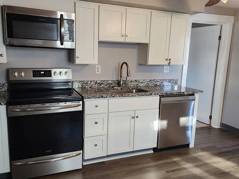 16 Prescott St #1 — Photo 1