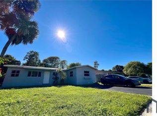 4984 SW 5th St, Pompano Beach, FL 33068