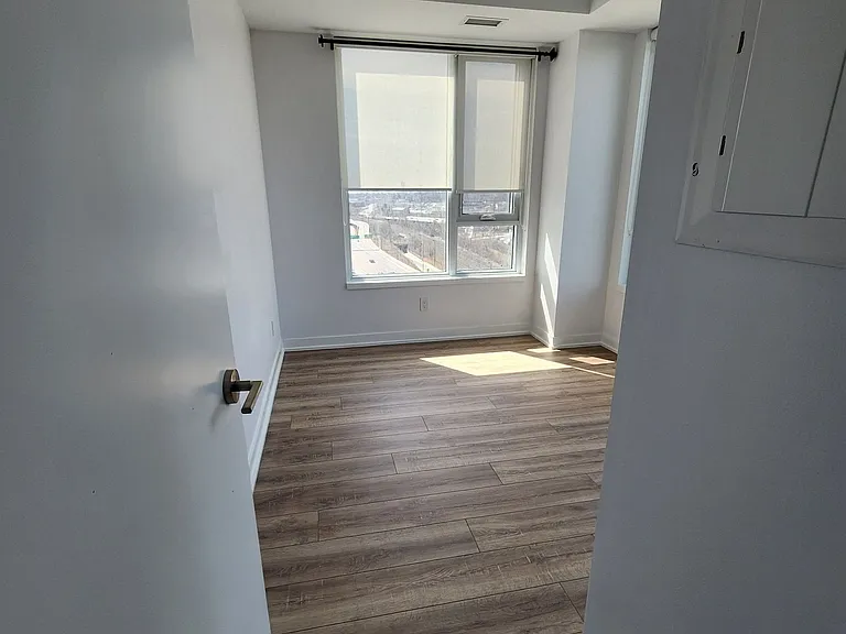 1928 Lake Shore Blvd W #1516 — Photo 17