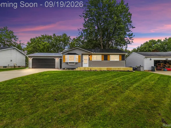 7206 Alger Dr, Davison, MI 48423