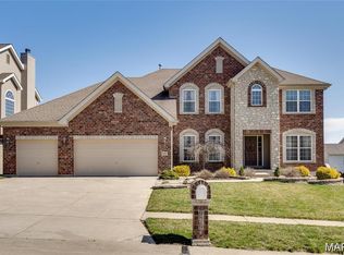 979 Bentley Park Cir, O'Fallon, MO 63368