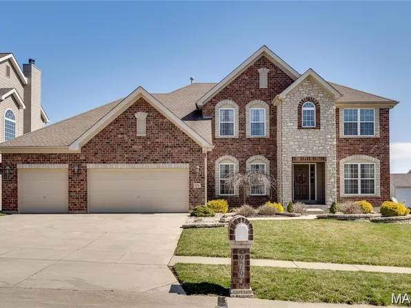 979 Bentley Park Cir, O'Fallon, MO 63368