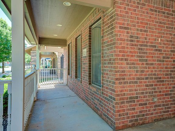 5th image of 2111 Glenna Goodacre Blvd