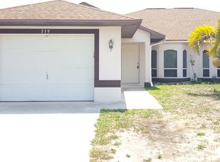 519 SE 23rd Pl, Cape Coral, FL 33990