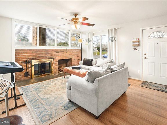 5th image of 456 Carrollton Dr