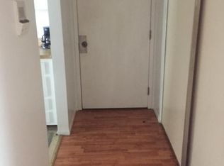 30070 W Twelve Mile Rd UNIT 128, Farmington Hills, MI 48334
