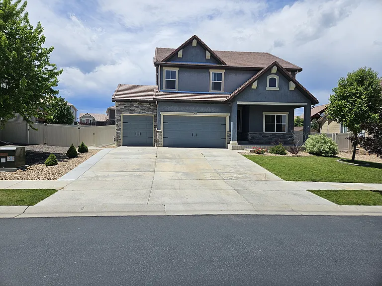 3438 Mountainwood Ln — Photo 1