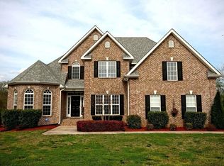 266 Freedom Ct, Murfreesboro, TN 37129