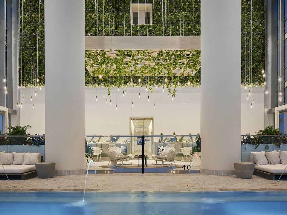 1st image of 750 S Michigan Ave #4407
