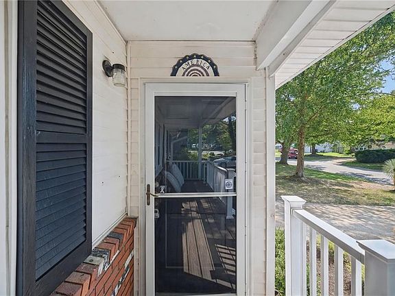 5th image of 3036 Coach House Ln