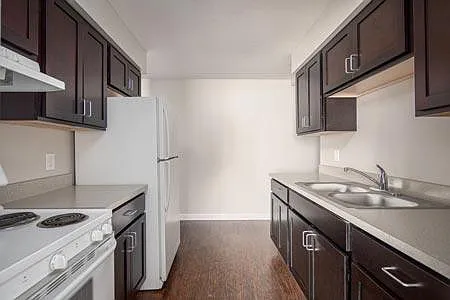 900 Bart Ln — Photo 1