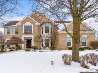 5042 Village Green Dr, Mason, OH 45040