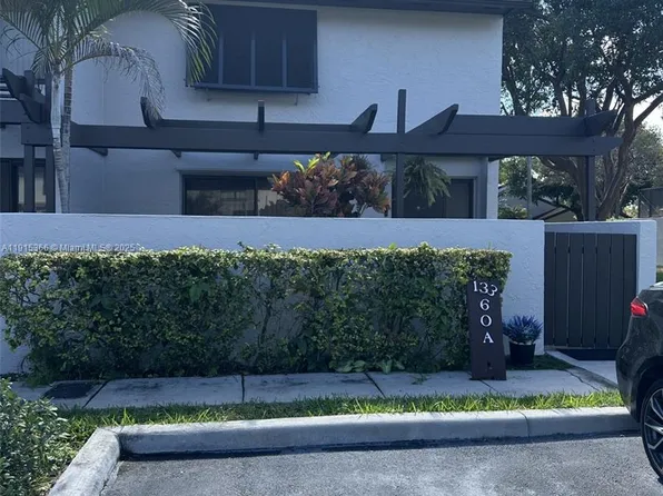 13360 SW 90th Ter APT A, Miami, FL 33186