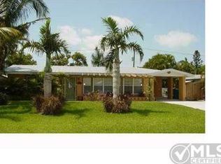 820 Mission Hill Rd, Boynton Beach, FL 33435