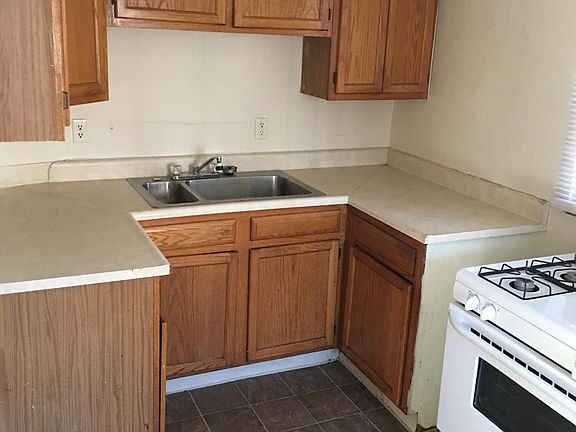 5th image of 2536 Gobel Ct APT 1