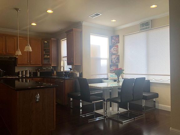 4th image of 1621 Heritage Bay Pl