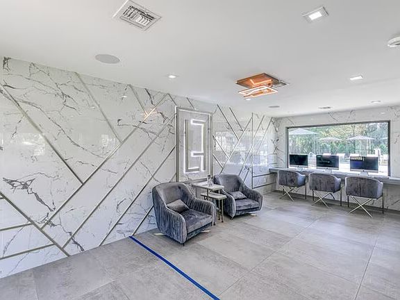 4th image of 7300 Marion Ave #413