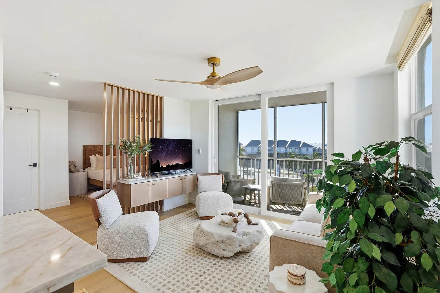 1 bed, 1.0 bath, 505 sqft, $4,491 — Photo 2