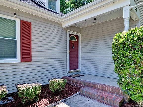 3rd image of 126 Indian Cir