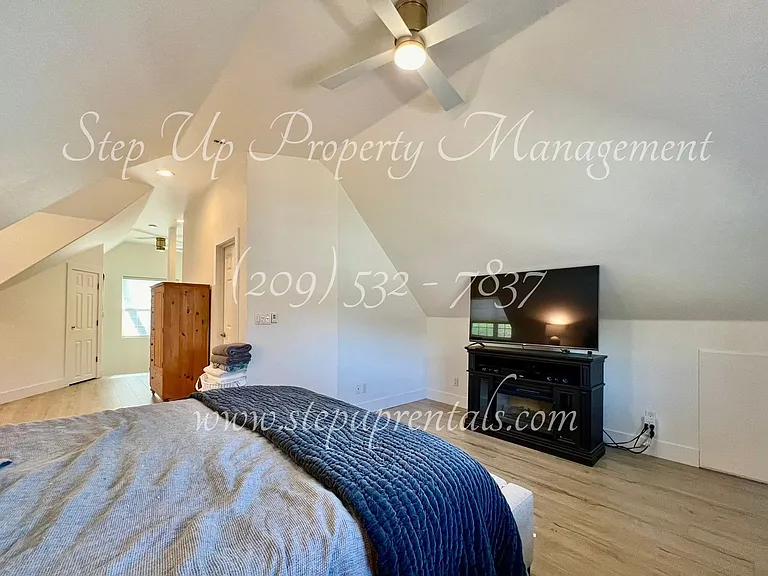 20684 Willow Springs Dr — Photo 25