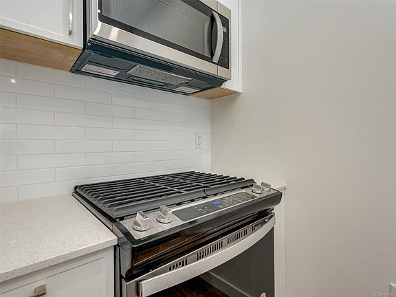 5th image of 654 Granderson Rd #511