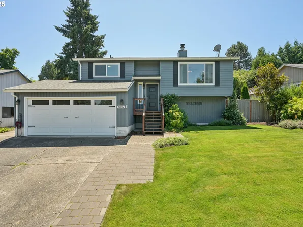 21932 SW Creek Dr, Tualatin, OR 97062