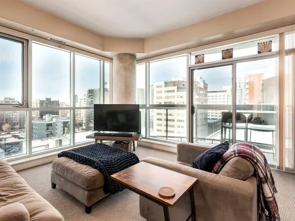 836 NW 15th Ave SW #905, Calgary, AB T2R 1S2