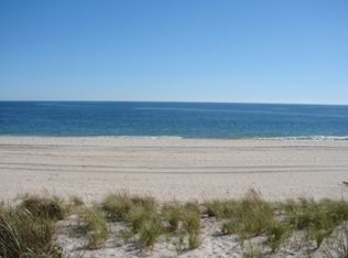 429 Dune Rd, Westhampton Beach, NY 11978