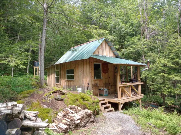 Howes Pond at Ross Road, Readsboro, VT 05350