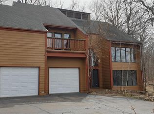 870 Hillsboro Rd, High Ridge, MO 63049