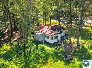 204 Shiny Mountain Rd, Greentown, PA 18426