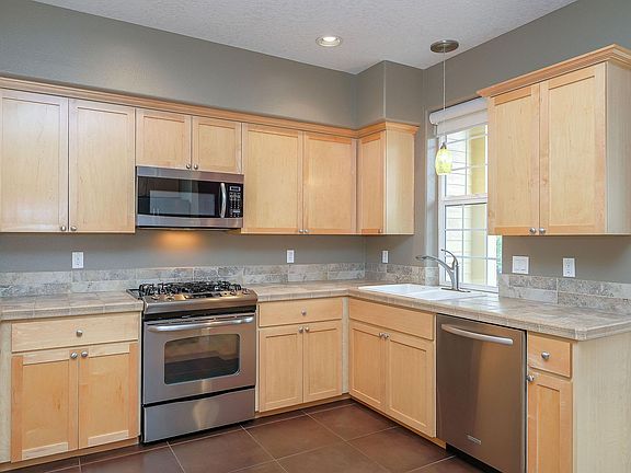 5th image of 5717 NE Orenco Gardens Dr