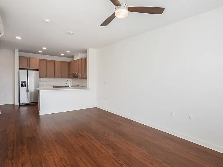 The Lodge at Autumn Willow 55+ Apartment Homes — Photo 50