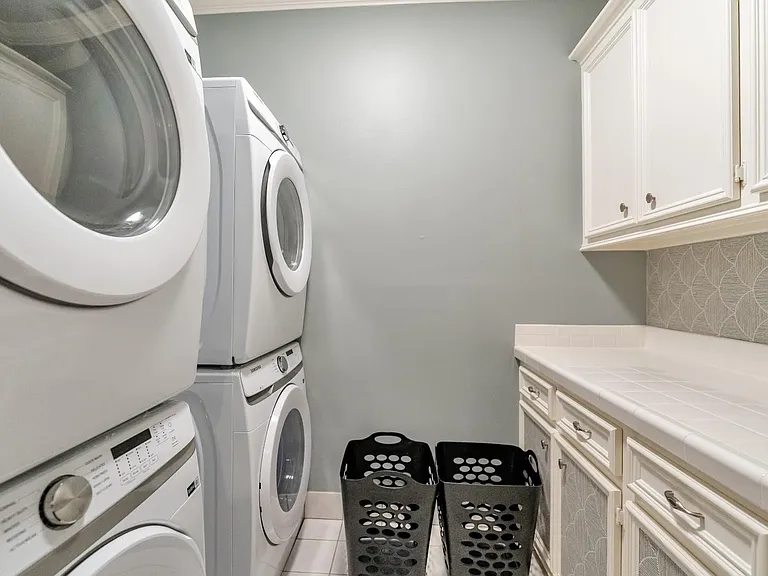 8311 Shoregrove Dr — Photo 11