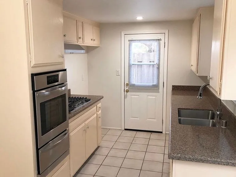 2489 Bayshore Ave #2489 — Photo 4