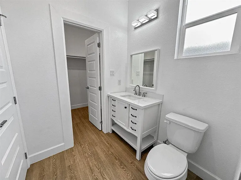 8141 Jeffery St #A — Photo 11