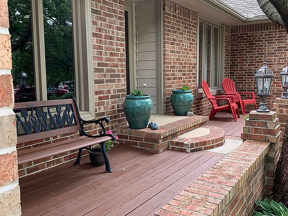 Front porch/deck
