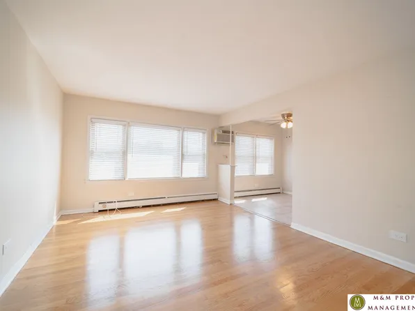 New Wave Real Estate, LLC