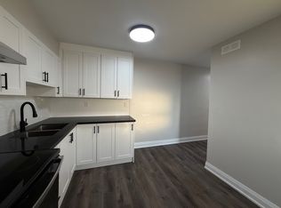 New Lorne Apartments, Burlington, ON L7R 2T4