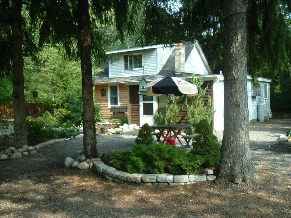 257 Osprey Pl, Jackson, NJ 08527