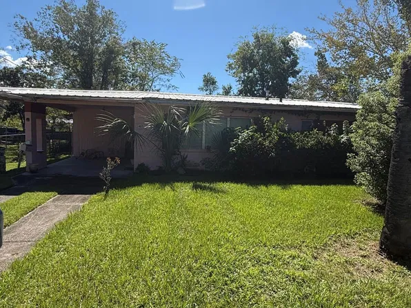 1405 Ocean St, Palatka, FL 32177