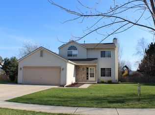 3723 Dorchester Pl, McHenry, IL 60050