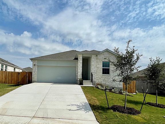 3rd image of 3208 Kenner Dr