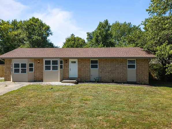 111 N Elmwood Avenue, Republic, MO 65738